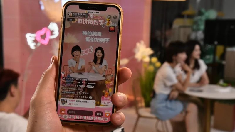 住家保姆，早上起床时间该如何规定？**